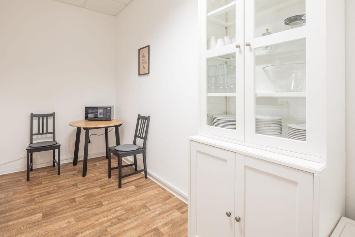 Spacious 2 Bedroom Apartment Hambourg Extérieur photo