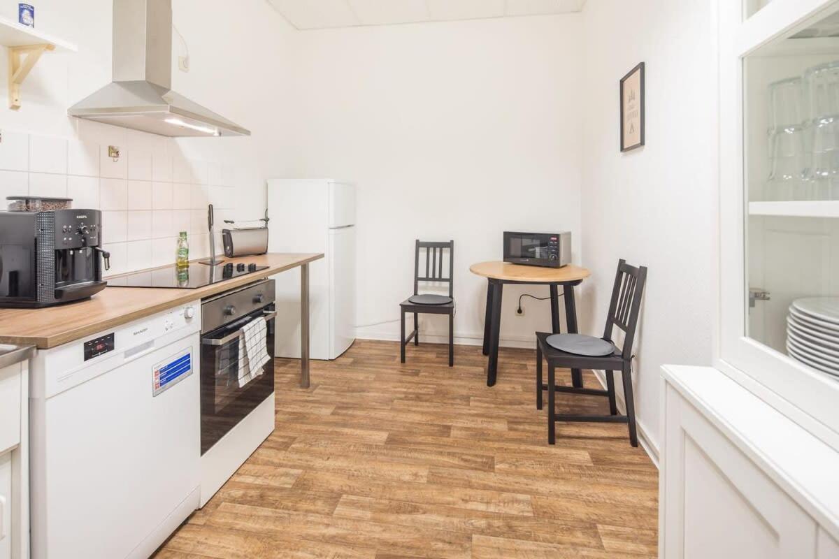 Spacious 2 Bedroom Apartment Hambourg Extérieur photo